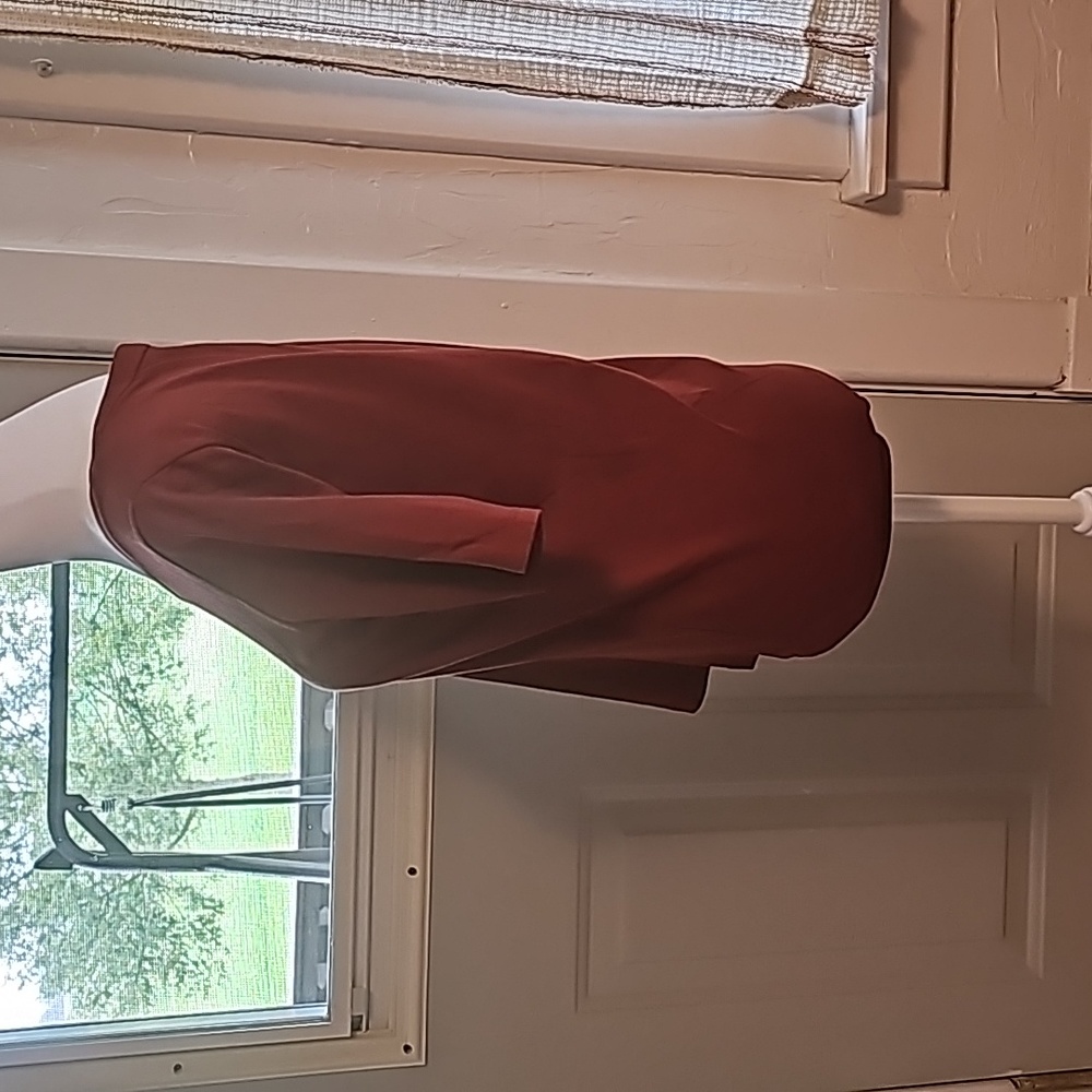 NWOT, Lands End never worn, Size XS/P T-Shirt, Maroon. - Picture 2 of 4